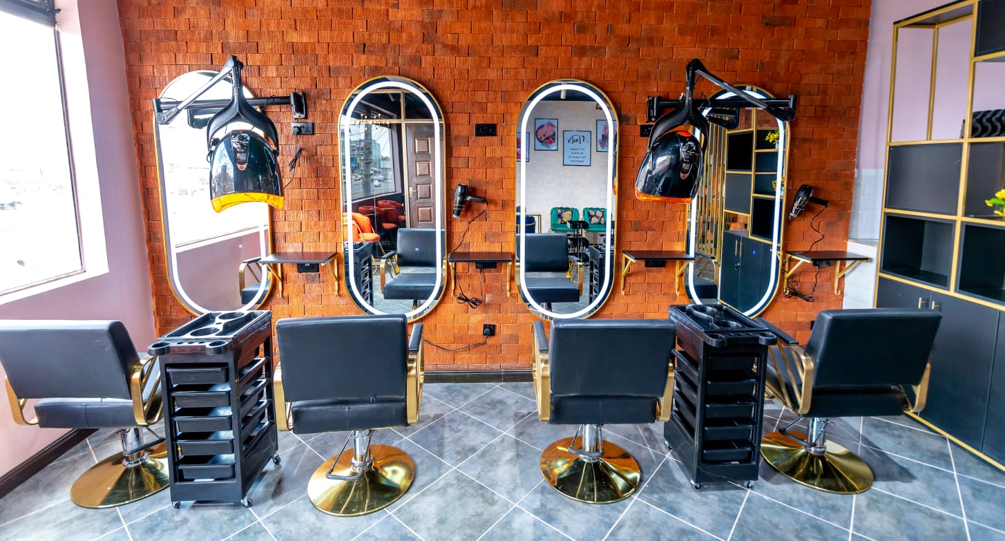 Salon Strands and Locks